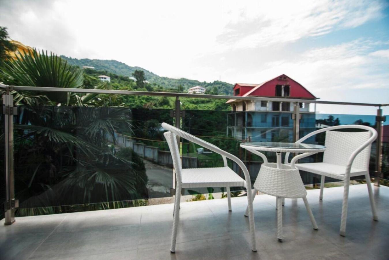 Hotel Ararat โกนิโอ ภายนอก รูปภาพ