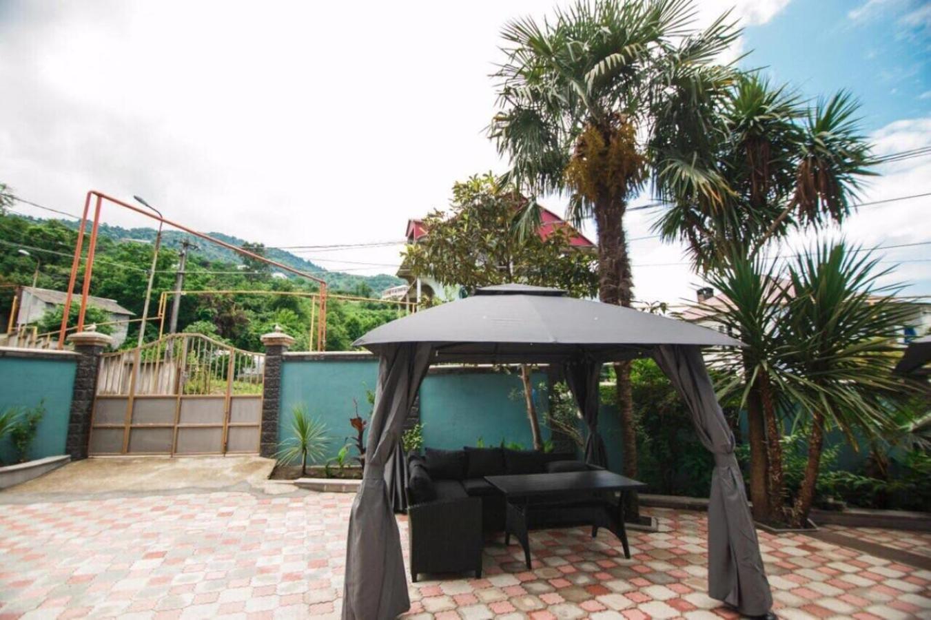 Hotel Ararat โกนิโอ ภายนอก รูปภาพ
