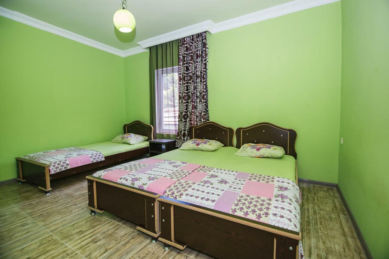 Hotel Ararat โกนิโอ ภายนอก รูปภาพ