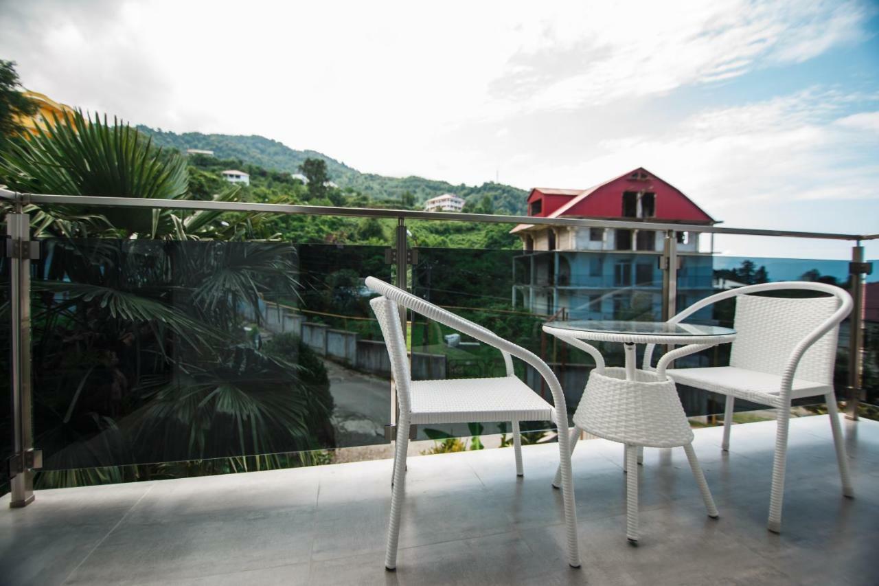 Hotel Ararat โกนิโอ ภายนอก รูปภาพ