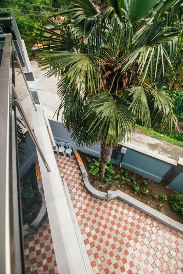 Hotel Ararat โกนิโอ ภายนอก รูปภาพ